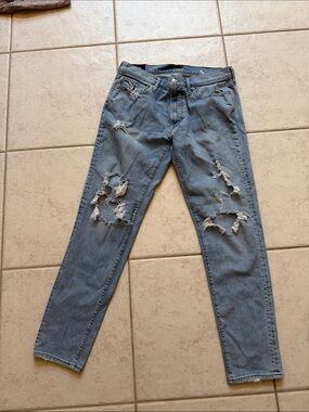 Abercrombie & Fitch Women’s Light Blue Distressed Skinny Jeans